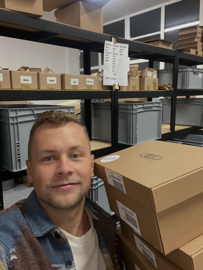 Máme vyprodáno! ❌ Jsme na skladě zavalený krabicema a musíme stopnout objednávky masa na eshopu. Ač bychom rádi vyhověli...